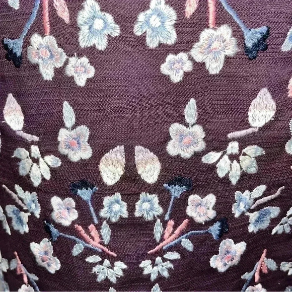 Loft Ann Taylor purple floral embroidered all over lined zip back mini s… - Picture 4 of 11